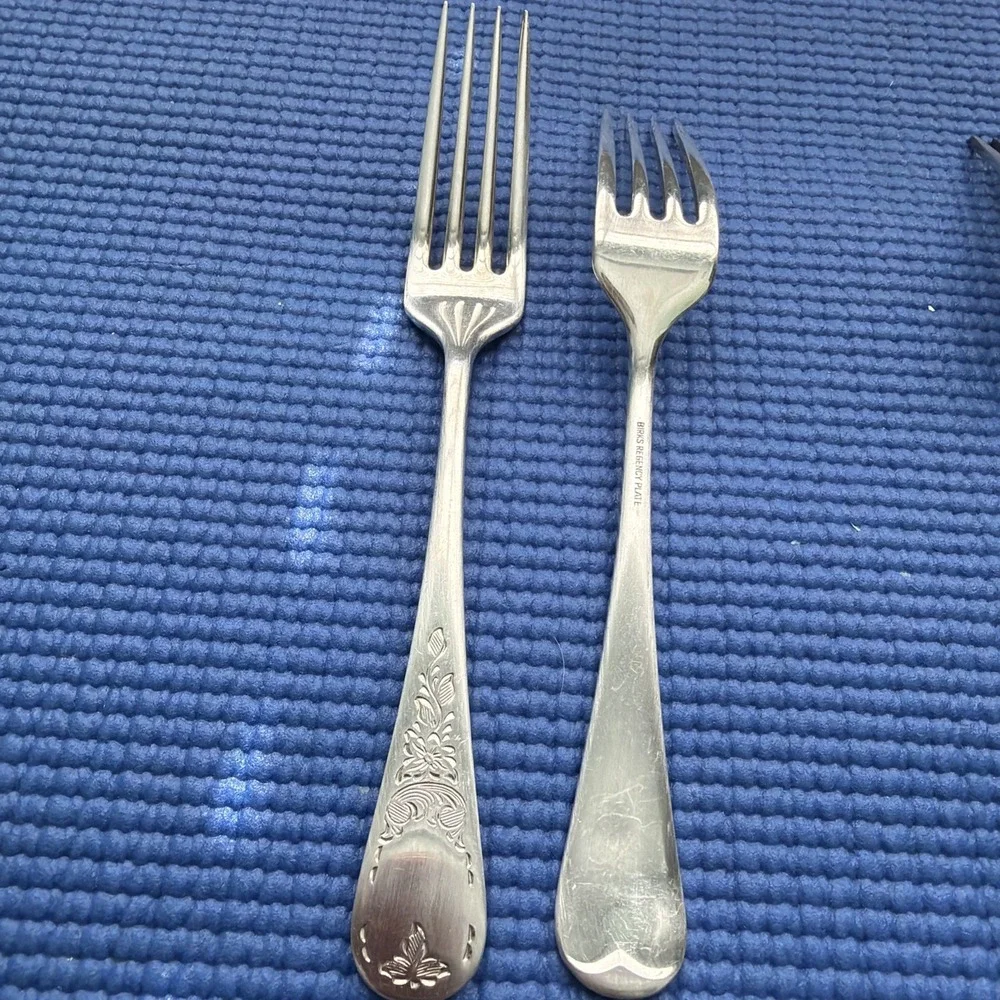 Vintage Birks Regency Plate Queen Mary - silverplate, Set 8 Luncheon Forks 7